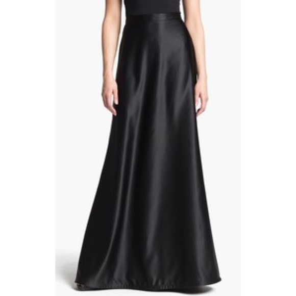Nwot Tadashi Full Length Formal Black Maxi Skirt